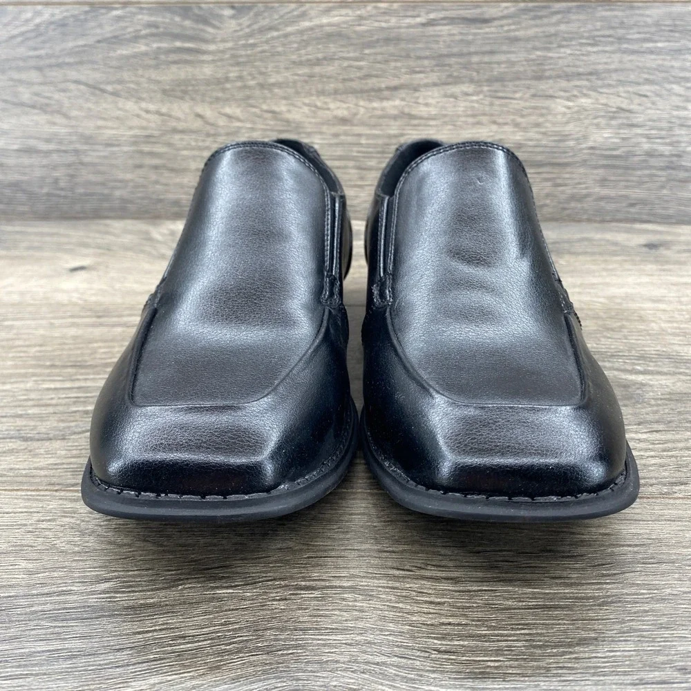 Kohls Boys Black Slip On Dress Shoes Square‎ Toe Memory Foam SNCRISTOPHER Size 4